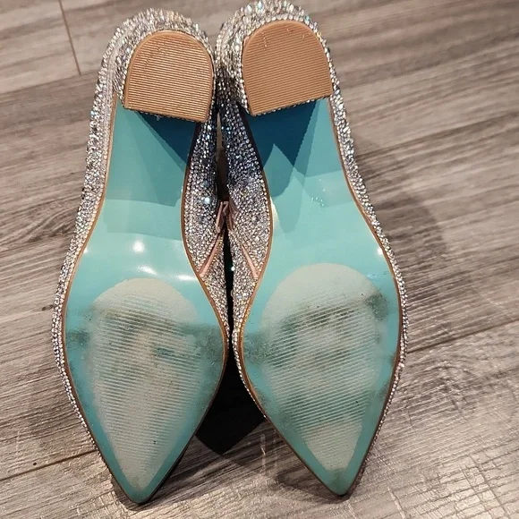 EUC Betsy Johnson Glass stone upper Sequins 3 1/2" heeled Boots sz 8.5M - Picture 12 of 14